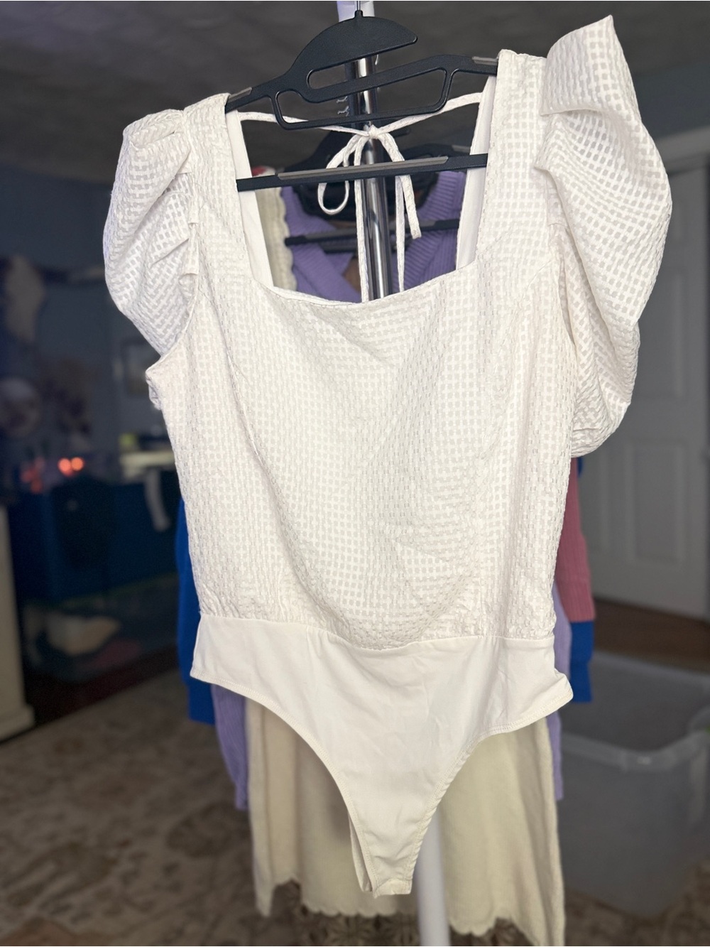 TCEC White Textured Puff-Sleeve Bodysuit